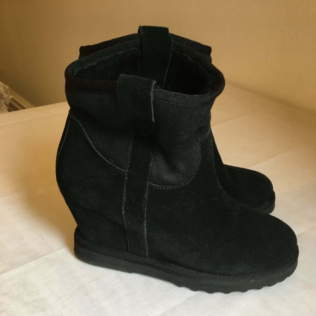 Ash Suede Boots Size: 9 | It 39